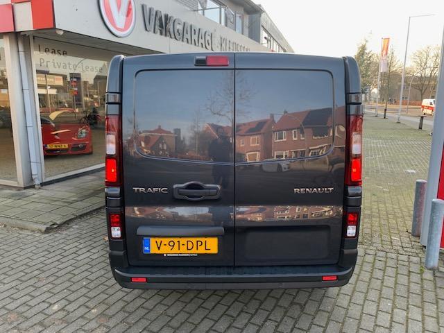 Renault TRAFIC 2.0 dCi 150 T29 L2H1 DC camera keyles navi dubbel cabine Automaat