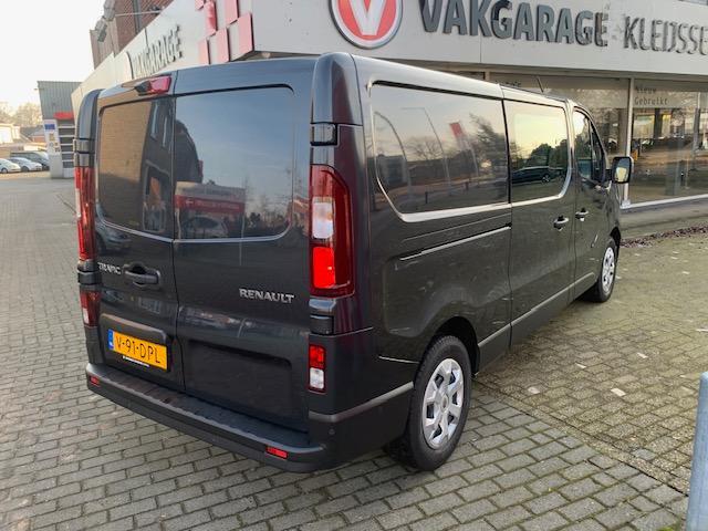 Renault TRAFIC 2.0 dCi 150 T29 L2H1 DC camera keyles navi dubbel cabine Automaat