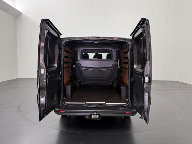 Renault TRAFIC 1.6DCi Dubbele Cabine 6-Persoons | Airco | Multimedia | Trekhaak | Airco | Betimmering