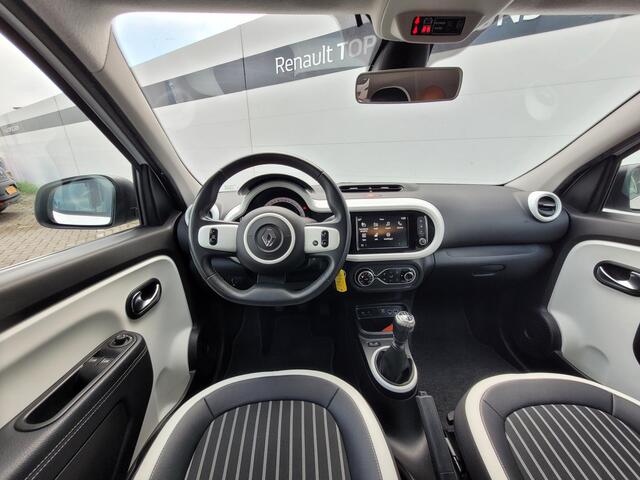 Renault TWINGO 0.9 TCe 92 PK Intens | Leder | Carplay | All Season | Parkeerhulp | Dealer Onderhouden