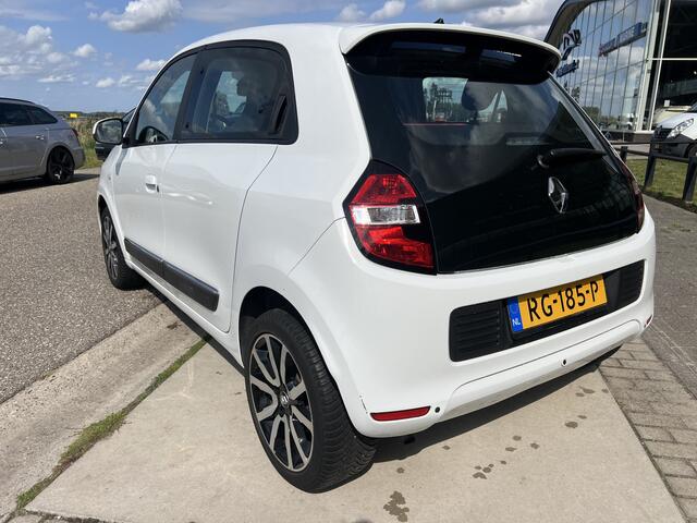 Renault TWINGO 1.0 SCe Intens / Automaat / Cruise / Camera / Climate / Regensensor /