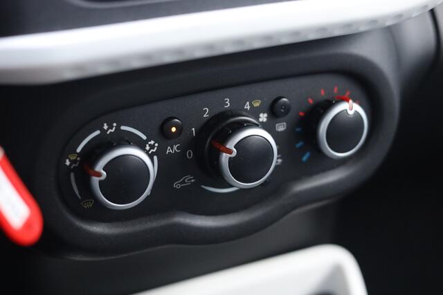 Renault TWINGO 1.0 SCE COLLECTION | AIRCO | CRUISE | PDC | NL AUTO