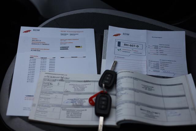 Renault TWINGO 1.0 SCE COLLECTION | AIRCO | CRUISE | PDC | NL AUTO