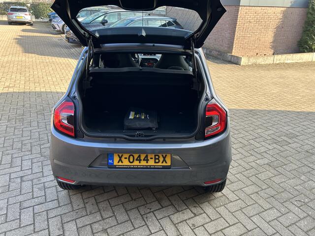 Renault TWINGO 1.0 SCe Intens