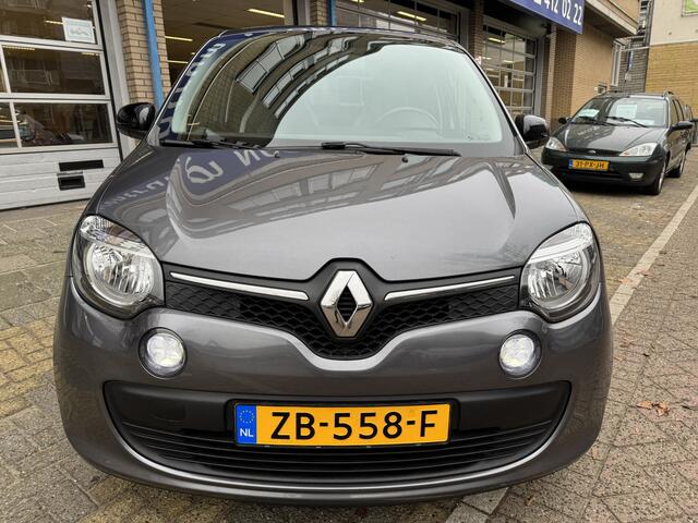 Renault TWINGO 1.0 SCe Limited 86945KM! NAP | Airco | Parkeersensoren | Bluetooth | Lichtmetalen Velgen | Dealeronderhouden |