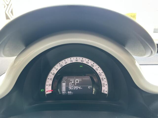 Renault TWINGO Z.E. R80 Collection | Apple Carplay/Android Auto | Nederlandse auto | dealer onderhouden | SoH 91,9 % | All seasonbanden | 100% elektrisch |