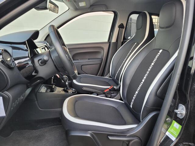 Renault TWINGO Z.E. R80 E-Tech Série Limitée Urban Night 22 kWh | SoH 92% | Navigatie | Camera | Cruise Control | 16" Velgen