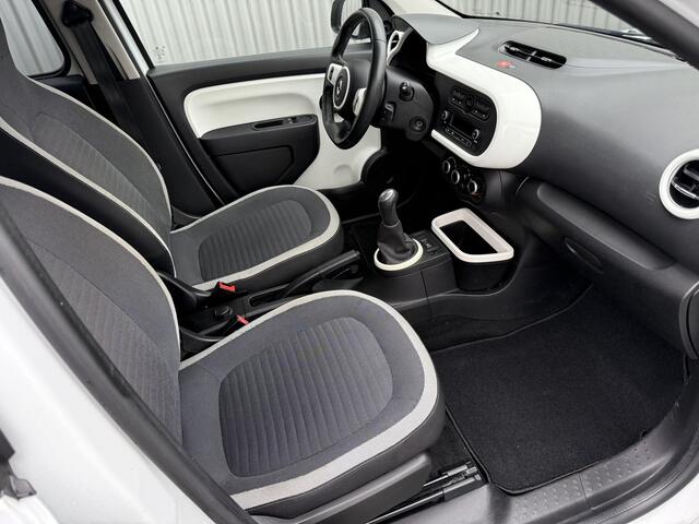 Renault TWINGO 1.0 SCe Collection Limited, A/C, CC, Spraakbed. PDC, nw. APK - Inruil Mogelijk -