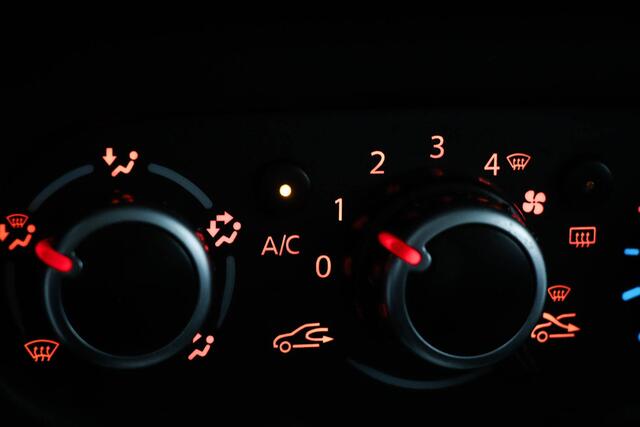 Renault TWINGO 1.0 SCe Collection | R LINK PACK | DAB | APPLE | CAMERA