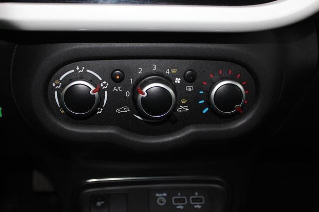 Renault TWINGO 1.0 SCe Collection