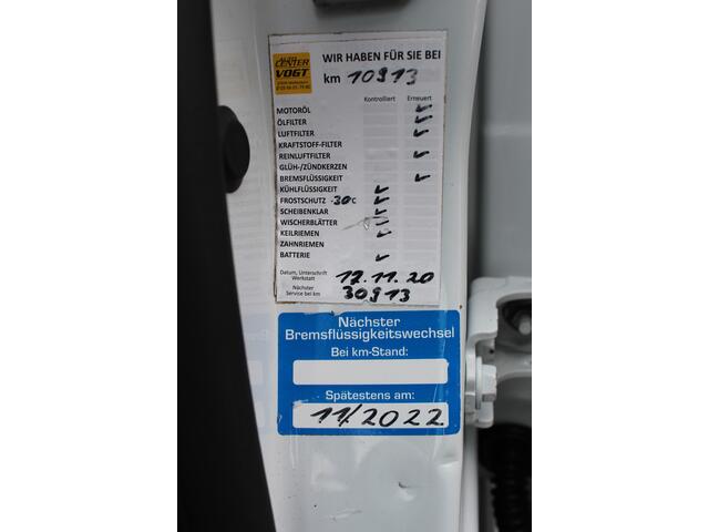 Renault TWINGO Life '' White Pearl "