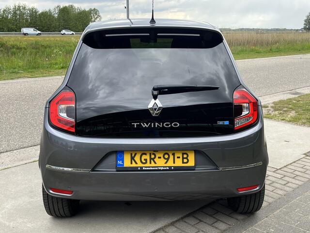 Renault TWINGO Z.E. R80 Série (SOH 96%) Urban Night / Navigatie / Camera /Parkeerhulp/ Cruise / 16'' LMV /