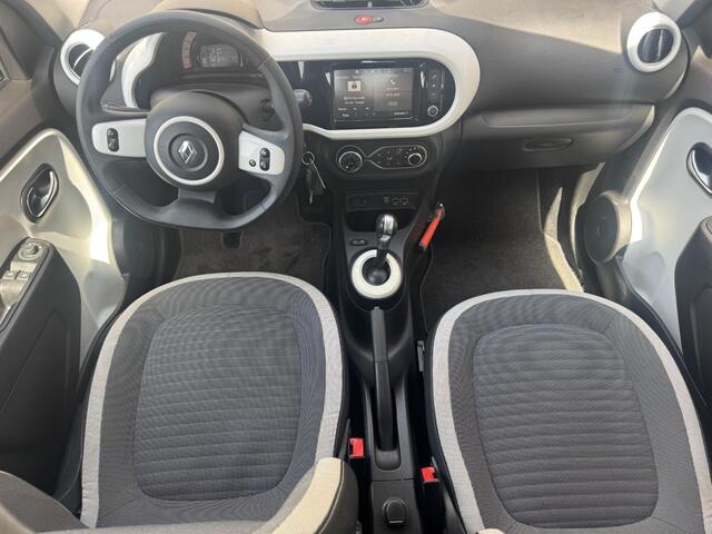 Renault TWINGO Z.E. R80 Collection | Apple CarPlay / Android Auto | Climate Control | Parkeersensoren |