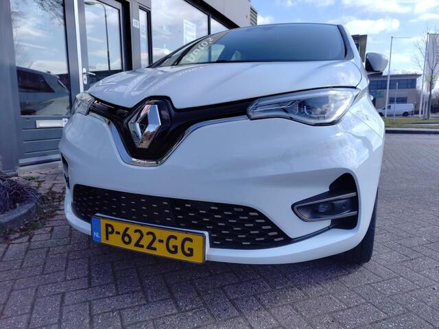 Renault ZOE ZE050 R135 Intens 52 kWh Koopaccu, camera, stoel + stuurverwarming, parkeerhulp, Android