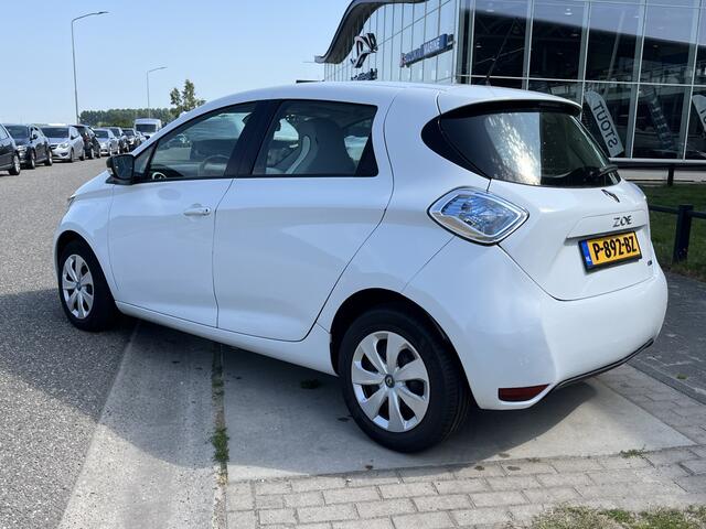 Renault ZOE R90 Life 41 kWh Huur Accu / Airco / Cruise /