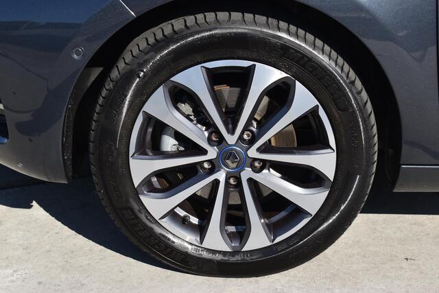 Renault ZOE R135 Intens 52 kWh | INCL. ACCU | CAMERA | STUUR/STOELVERWARMING | NAVI | CRUISE CONTROL | CLIMATE CONTROL | PDC | LMV