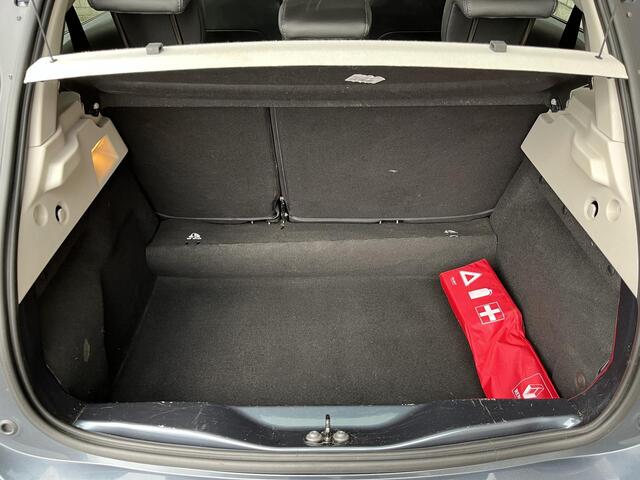 Renault ZOE R135 Intens 52 kWh | Navigatie | Apple CarPlay / Android Auto | Cruise Control |