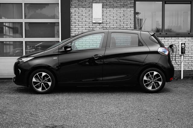 Renault ZOE R110 Iconic 41 kWh | Bose audio | navigatie | achteruitrijcamera | BATTERIJKOOP | incl. Bovag rijklaarpakket met 12 maanden garantie |