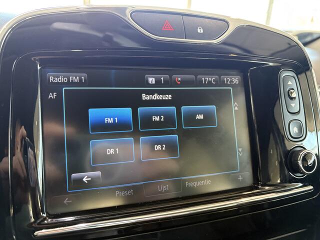 Renault ZOE R110 Iconic 41 kWh (excl. Accuhuur) | Navigatie | Climat Control | Cruise | Camera \ Sensoren | incl. Bovag rijklaarpakket met 12 maanden garantie |