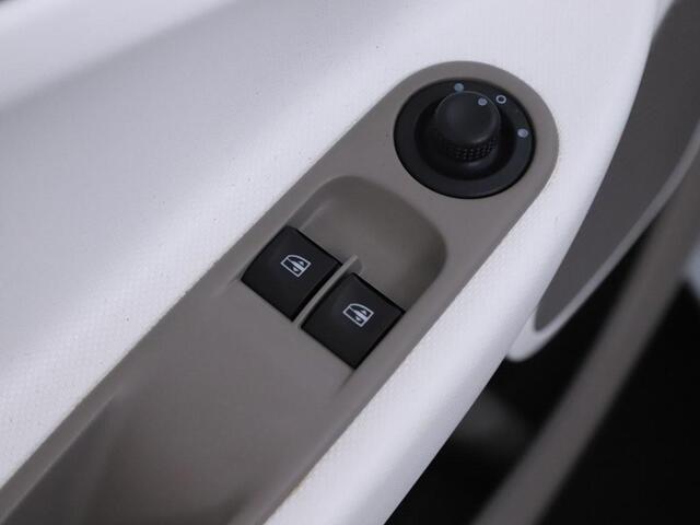 Renault ZOE R240 Intens 22 kWh Automaat Ecc/Nav/Camera/Cruise