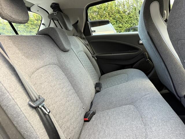 Renault ZOE R135 Intens 52 kWh (huur Accu) Navi | Camera