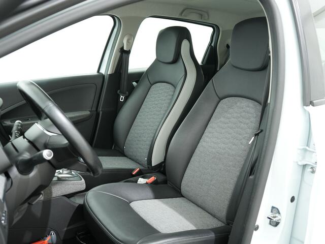 Renault ZOE R135 INTENS 52 KWH CCS 3-FASE | Navi | Clima | Camera