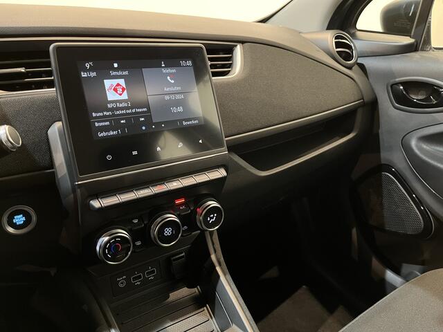Renault ZOE R110 Life 52 kWh (Incl. Accu) / CarPlay / Airco / Cruise Control / 35.000 KM !! Prijs ex BTW ¤ 11.530,-