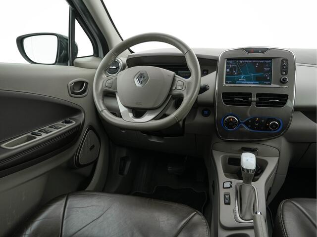 Renault ZOE R110 Bose 41 kWh (inclusive-Battery) {3-Fase}{SOH-85%} Aut.*LEATHER | BOSE-AUDIO | KEYLESS | CRUISE | NAVI-FULLMAP | CAMERA | DIGI-COCKPIT | HEATED-COMFORTSEATS | ECC | PDC | FULL-LED | PRIVACYGLASS | 17"ALU*