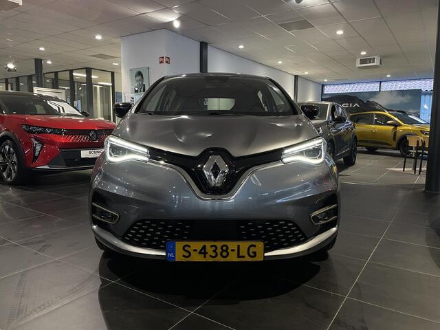 Renault ZOE R135 Iconic 52 kWh (Koop Accu) | BLIND SPOT | CAMERA | PARKEERSENSOREN | CLIMATE CONTROL | CRUISE CONTROL | APPLE CARPLAY