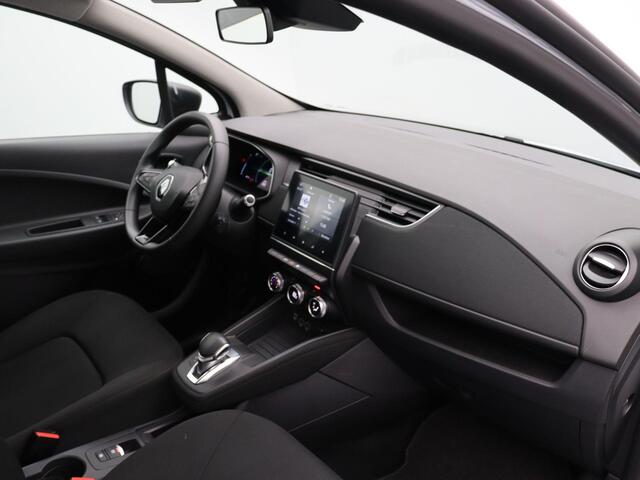 Renault ZOE R110 Life 52 kWh (ex Accu) | Soh 95.6% | Cruise Control | Keyless | Warmtepomp | Airco |