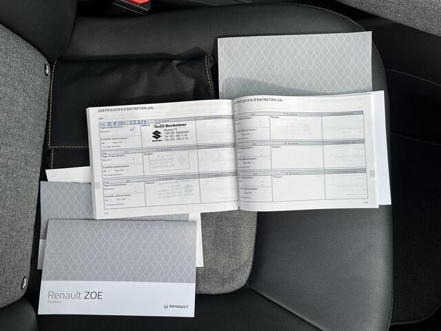 Renault ZOE R135 Intens 52 kWh (ex Accu) | All season banden |