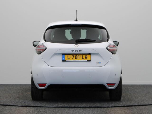 Renault ZOE R135 Intens 52 kWh | Koopaccu | Stoelverwarming | Groot Multimediasysteem | 50KW DC Lader |