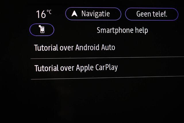 Renault ZOE R135 Intens 52 kWh | SOH 92% | WINTER PACK | STUURVERWARMING | 9,3" EASY LINK / NAVIGATIE | DRAADLOZE LADER | DAB | APPLE | CAMERA