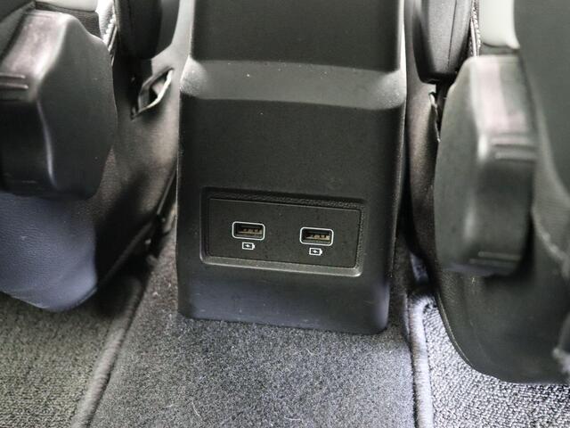 Renault ZOE R135 Intens Business 52 kWh | Stoel & stuurverwarming | Cruise control | Climate contol | Apple carplay / Android auto | Achteruitrijcamera |
