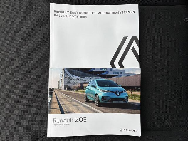 Renault ZOE R110 Life 52 kWh / SOH 94% / Koopaccu / Eerste Eigenaar / CCS Laden / Apple Carplay/Android Auto / All-Season Banden /