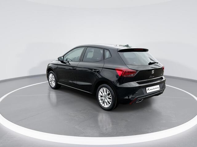 Seat 1.0 EcoTSI FR Business Connect handgeschakeld | navigatiepakket | metallic Lak | 3000,- inruilvoordeel!!