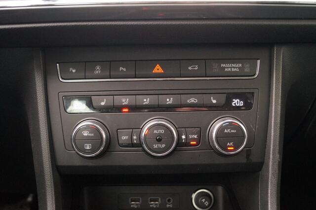 Seat ATECA 1.5 TSI 150pk DSG Style Business Intense -NAVI-LED-ECC-