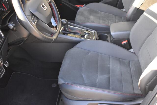 Seat ATECA 1.5 TSI FR Business Intense Automaat / Full Led / Apple Carplay / Keyless / 360 Camera / 19"LM / Beats Audio