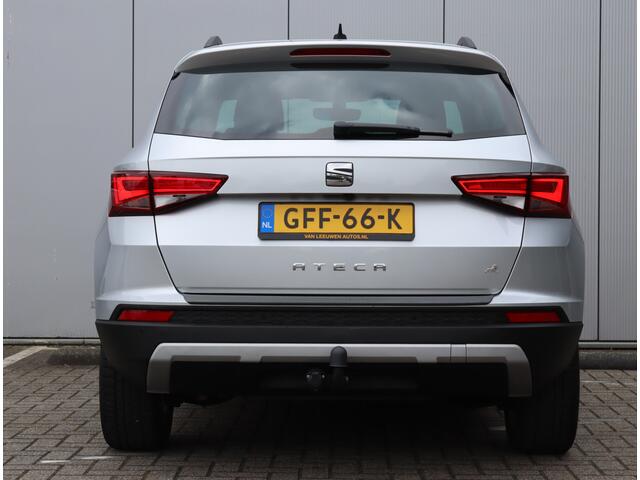 Seat ATECA 1.5 TSI Style | Trekhaak | Parkeercamera | Verwarmde voorruit | LED