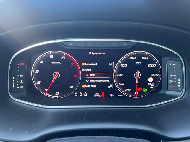 Seat ATECA 1.5 TSI Xperience Business Intense / ELEK. KLEP / VERW. VOORSTOELEN /