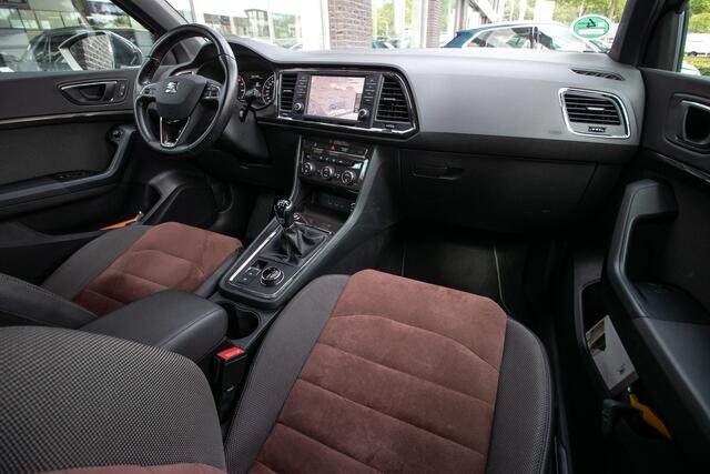 Seat ATECA 1.4 EcoTSI Xcellence - All-in rijklaarprijs | Trekhaak | Carplay | Camera