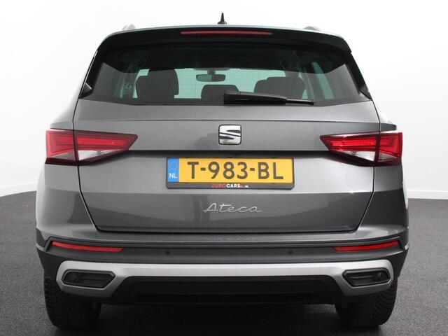 Seat ATECA 1.5 TSI Style Business Intense DSG Navigatie Apple Carplay/Android Auto Camera Parkeersensoren Cruise Control Full Led koplampen Lichtmetalen velgen Virtual Cockpit Getinte ramen Climate Control
