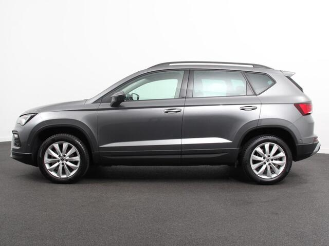 Seat ATECA 1.5 TSI Style Business Intense DSG Navigatie Apple Carplay/Android Auto Camera Parkeersensoren Cruise Control Full Led koplampen Lichtmetalen velgen Virtual Cockpit Getinte ramen Climate Control