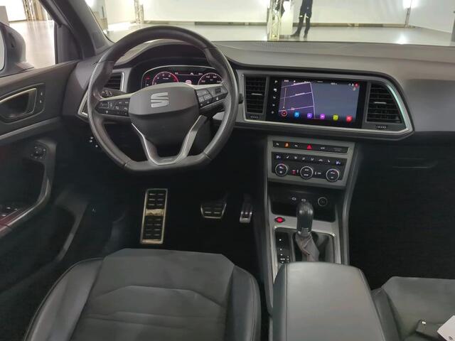 Seat ATECA 1.5 TSI 150pk DSG FR Business Intense Panorama Beats Trekhaak LED Navigatie Stoelverwarming