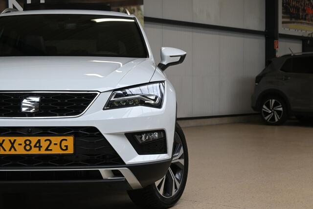 Seat ATECA 1.4 TSI 150pk Xcellence | NL-auto | Panoramadak | 360° Camera | Trekhaak | 100% (Dealer) onderhouden label