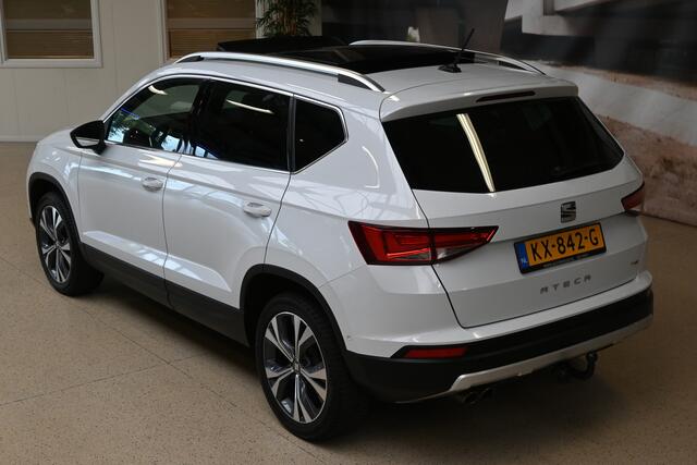 Seat ATECA 1.4 TSI 150pk Xcellence | NL-auto | Panoramadak | 360° Camera | Trekhaak | 100% (Dealer) onderhouden label