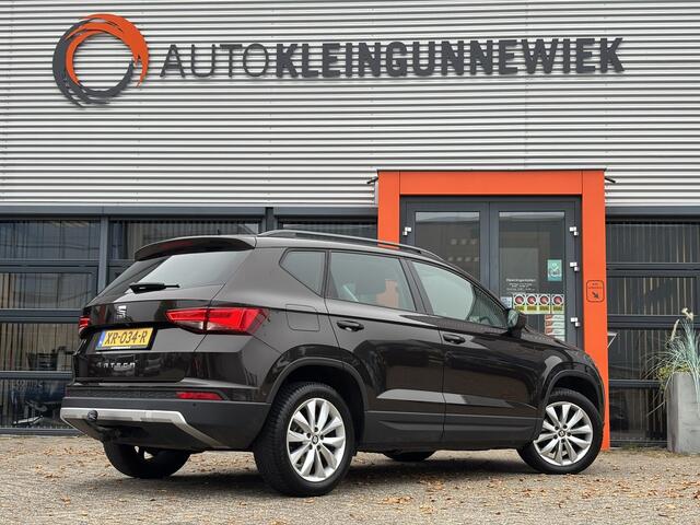 Seat ATECA 1.0 EcoTSI Style Business Intense / Trekhaak / Allseason Banden / Applecarplay/AndroidAuto /