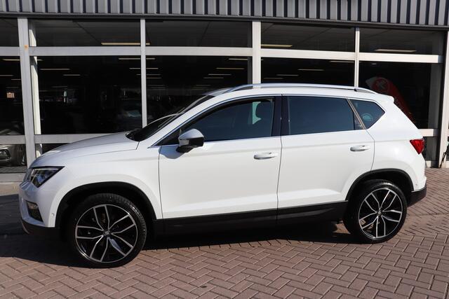 Seat ATECA 1.5 TSI Xcellence Business Intense. Wegklapbare trekhaak. Eerste eigenaar.