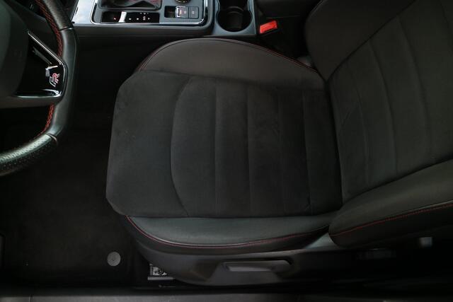 Seat ATECA 1.5 TSI FR | BlindSpot | Camera | Elektr a. Klep |