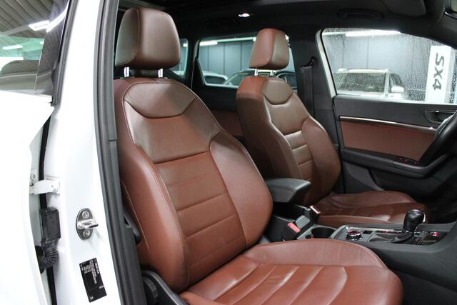 Seat ATECA 2.0 TDI Xcellence 4DRIVE DSG Automaat / Pano. / Stoelverwarming / Trekhaak Wegklapbaar / 360° Camera / 19'' LMV /